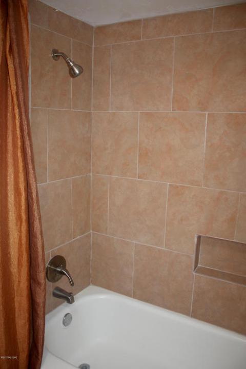 8402 E Beverly St, Tucson, AZ 85710 photo 22