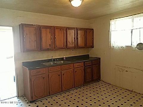 800 E 8th St, Douglas, AZ 85607 photo 4