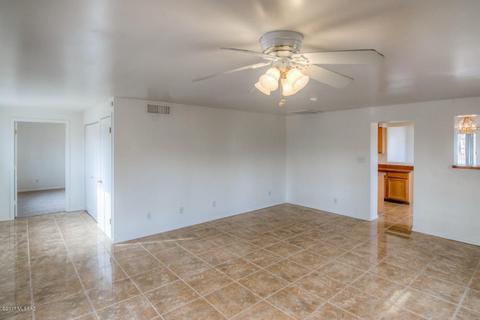 4656 E 14th St, Tucson, AZ 85711 photo 9