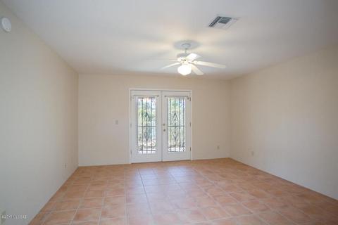656 E Macon Dr, Vail, AZ 85641 photo 10