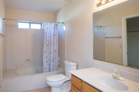 656 E Macon Dr, Vail, AZ 85641 photo 12
