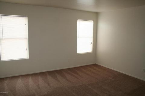 3876 E Sun View Ct, Tucson, AZ 85706 photo 4