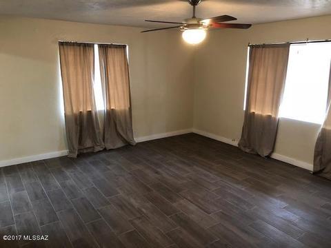 616 Elm St, Tucson, AZ 85705 photo 7