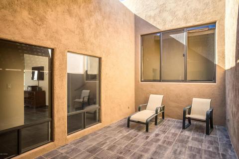 661 N Mountain Side Way, Tucson, AZ 85745 photo 21
