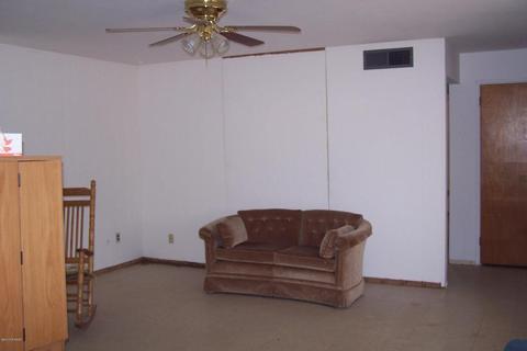 131 S 1st Ave, Willcox, AZ 85643 photo 6