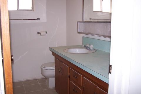 131 S 1st Ave, Willcox, AZ 85643 photo 9