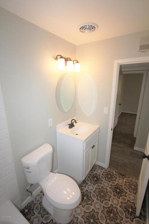 4857 E Montecito St, Tucson, AZ 85711 photo 13
