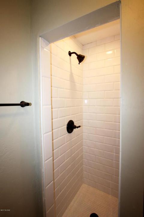 4857 E Montecito St, Tucson, AZ 85711 photo 8