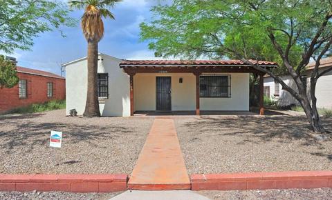 1709 E Silver St, Tucson, AZ 85719 photo 2