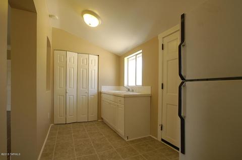 830 E 6th St, Tucson, AZ 85719 photo 16