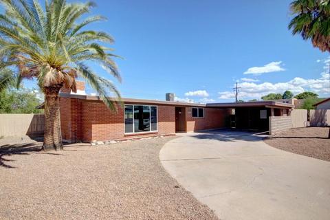 8449 E 2nd Pl, Tucson, AZ 85710 photo 1