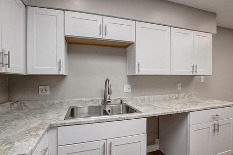 650 E Savannah St, Vail, AZ 85641 photo 9