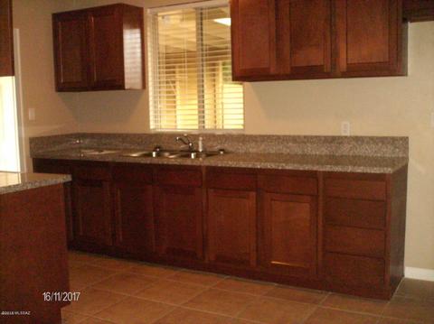 3621 E 27th St, Tucson, AZ 85713 photo 5