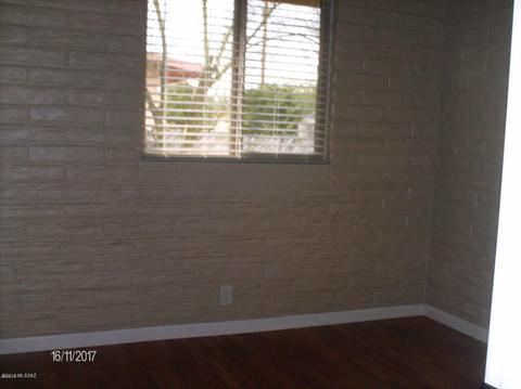 3621 E 27th St, Tucson, AZ 85713 photo 8