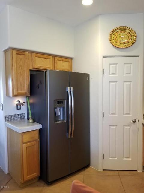 1550 E Painted Colt Loop, Tucson, AZ 85719 photo 5