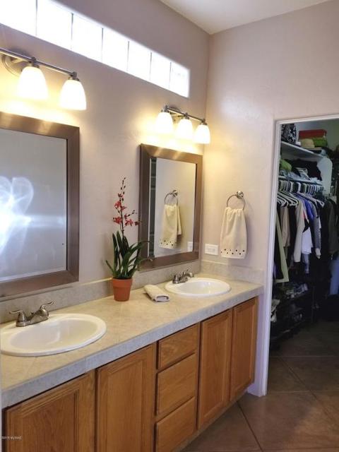 1550 E Painted Colt Loop, Tucson, AZ 85719 photo 24