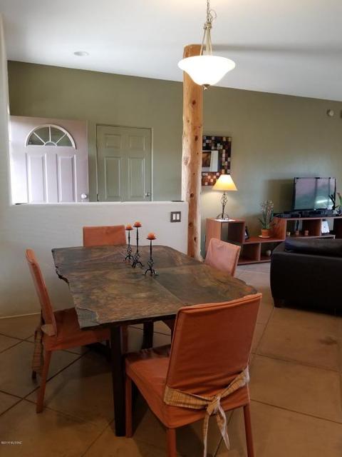 1550 E Painted Colt Loop, Tucson, AZ 85719 photo 7