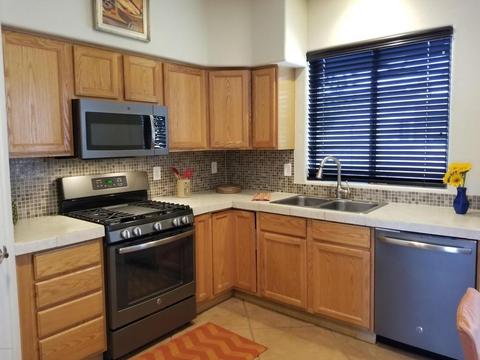 1550 E Painted Colt Loop, Tucson, AZ 85719 photo 2