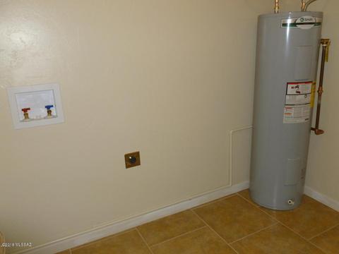 8809 E Harborage Dr, Tucson, AZ 85710 photo 32