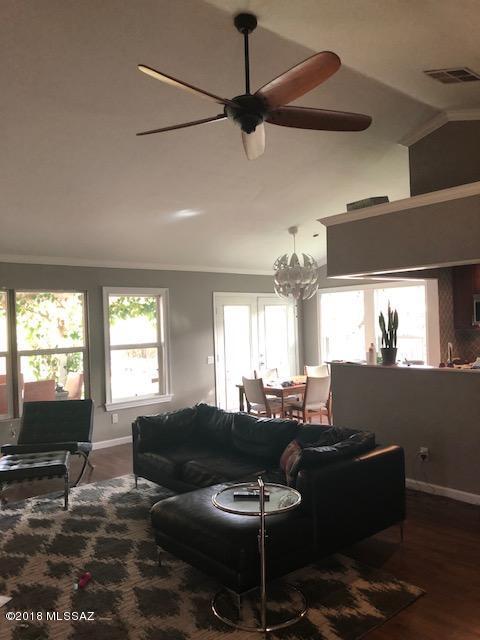 10561 E Keystone Rd, Tucson, AZ 85730 photo 3