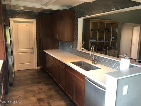 10561 E Keystone Rd, Tucson, AZ 85730 photo 8