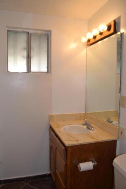 8317 E Rolling Ridge St, Tucson, AZ 85710 photo 18
