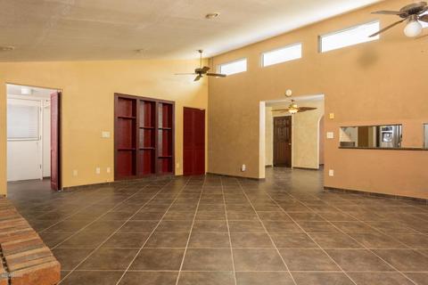 8317 E Rolling Ridge St, Tucson, AZ 85710 photo 6