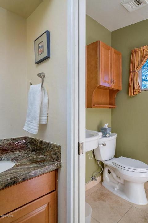 7925 E Cloud Rd, Tucson, AZ 85750 photo 18