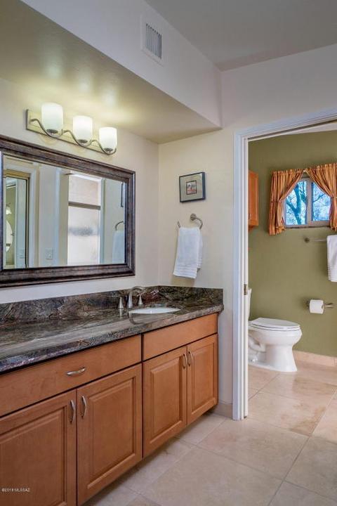 7925 E Cloud Rd, Tucson, AZ 85750 photo 17
