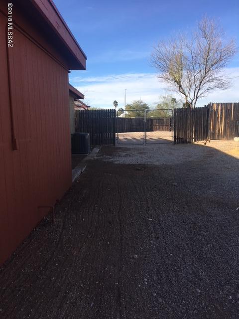 7417 E 45th St, Tucson, AZ 85730 photo 5