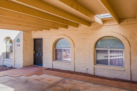 553 E Savannah St, Vail, AZ 85641 photo 4