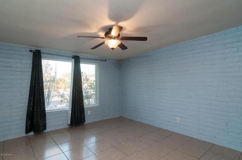 9046 E 8th St, Tucson, AZ 85710 photo 12