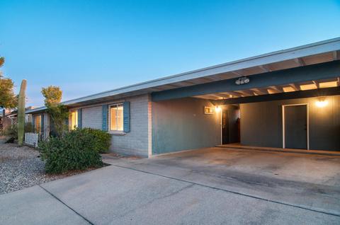 9046 E 8th St, Tucson, AZ 85710 photo 2
