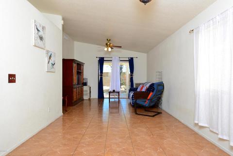 9464 E Bench Mark Loop, Tucson, AZ 85747 photo 2