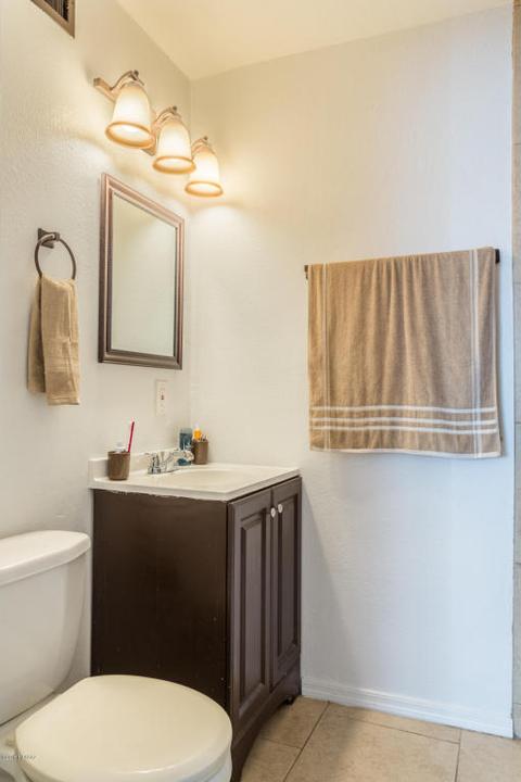 3226 E Silverlake Rd, Tucson, AZ 85713 photo 7