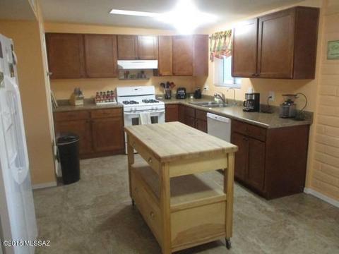 8809 E 3rd St, Tucson, AZ 85710 photo 9