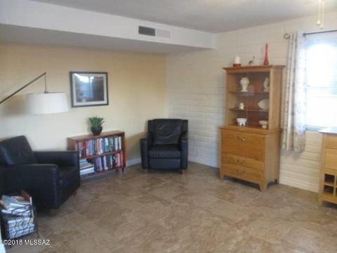 8809 E 3rd St, Tucson, AZ 85710 photo 5