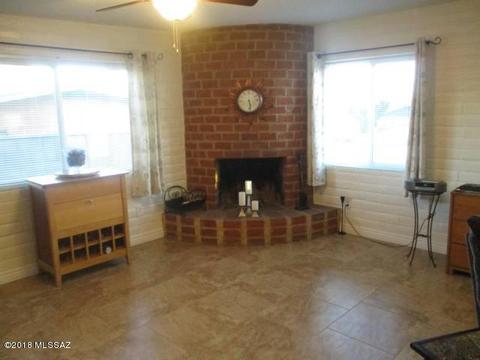 8809 E 3rd St, Tucson, AZ 85710 photo 6