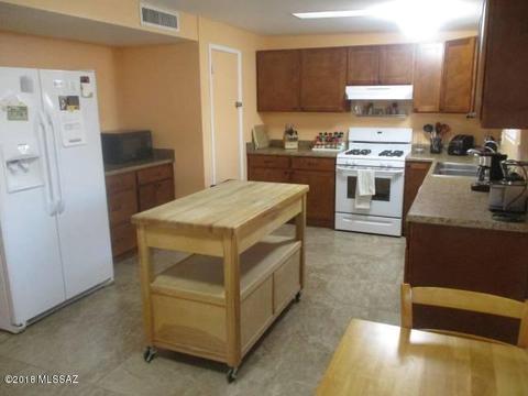 8809 E 3rd St, Tucson, AZ 85710 photo 10