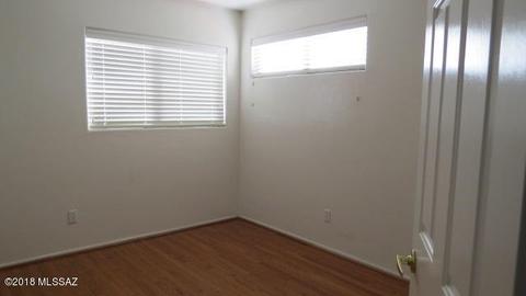 7575 E Park View Dr, Tucson, AZ 85715 photo 15