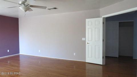 7575 E Park View Dr, Tucson, AZ 85715 photo 8