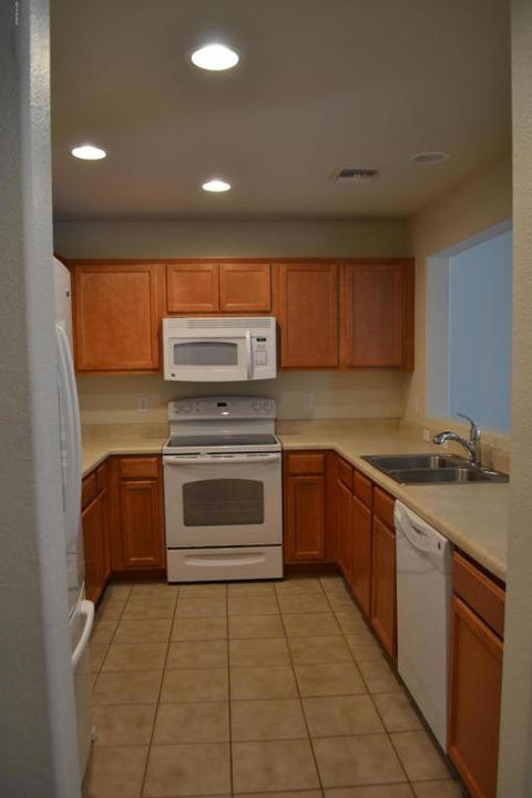 10614 E Singing Canyon Dr, Tucson, AZ 85747 photo 8