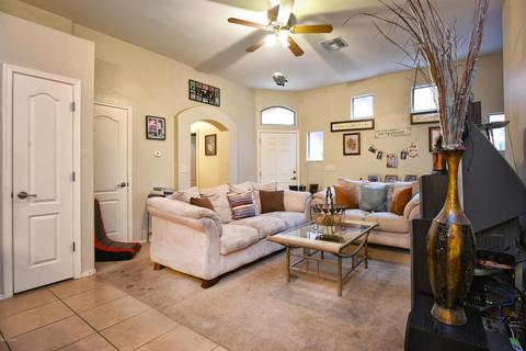 2087 E Calle La Malinche, Tucson, AZ 85706 photo 3