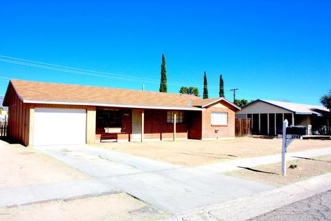 5743 E 18th St, Tucson, AZ 85711 photo 1