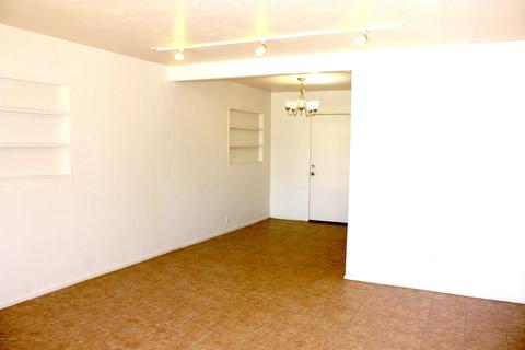 5743 E 18th St, Tucson, AZ 85711 photo 2