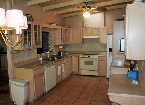 5701 E 8th St, Tucson, AZ 85711 photo 2