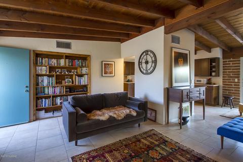 2133 W Window Rock Dr, Tucson, AZ 85745 photo 5