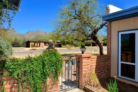9340 E Walnut Tree Cir, Tucson, AZ 85749 photo 12