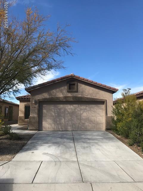 7599 E Fair Meadows Loop, Tucson, AZ 85756 photo 2