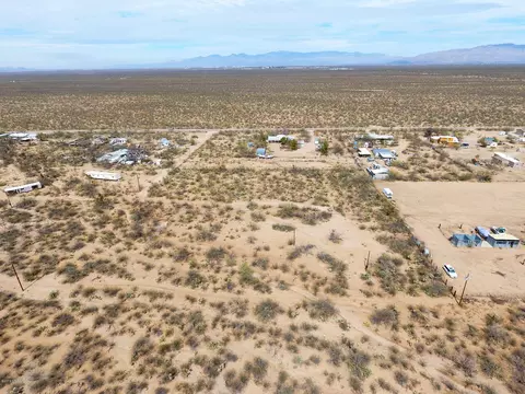 9886 E Andrada, Vail, AZ 85641 photo 3